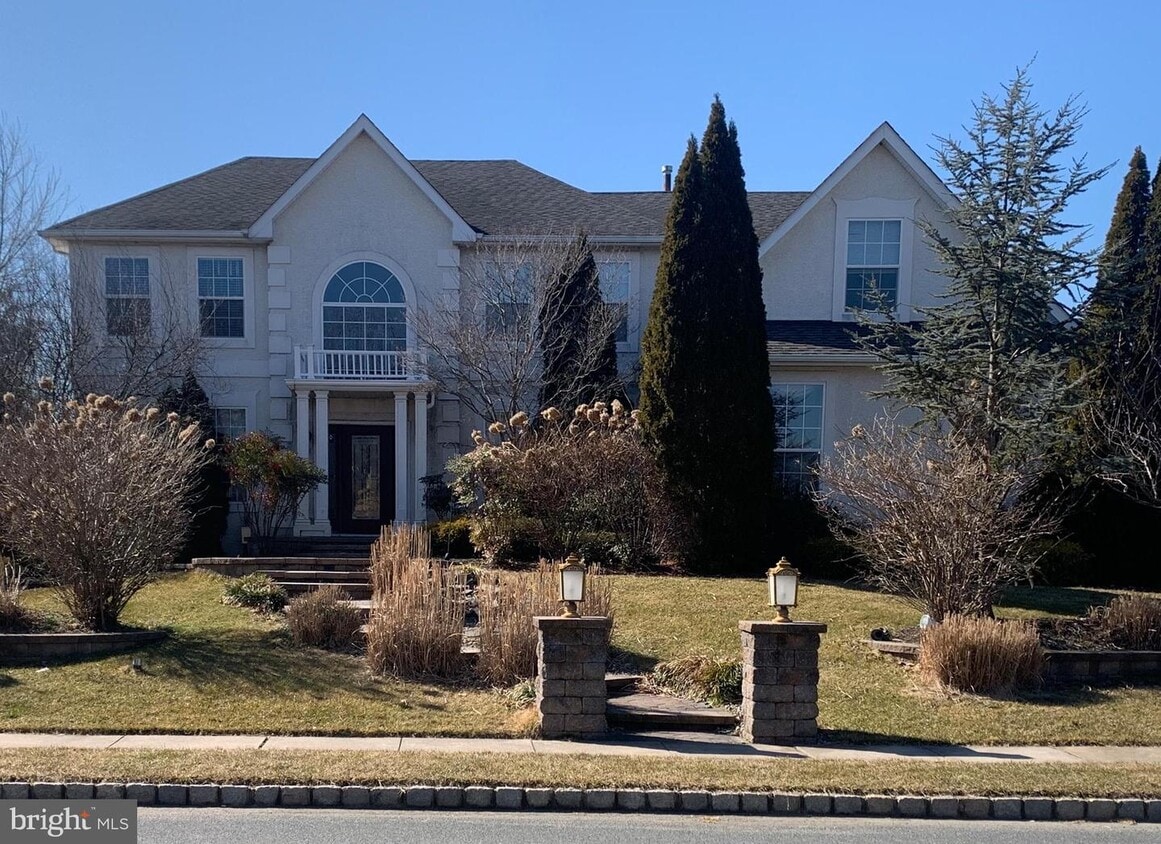 49 Manor House Dr, Cherry Hill, NJ 08003 House Rental in Cherry Hill