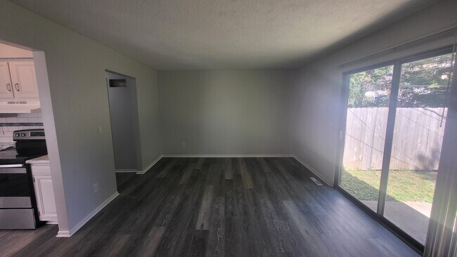 Foto del edificio - 8529 Kessler St