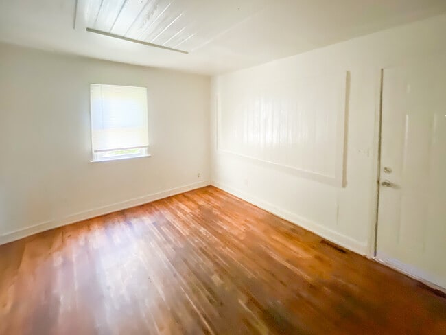 Foto del edificio - 111 Virginia Ave