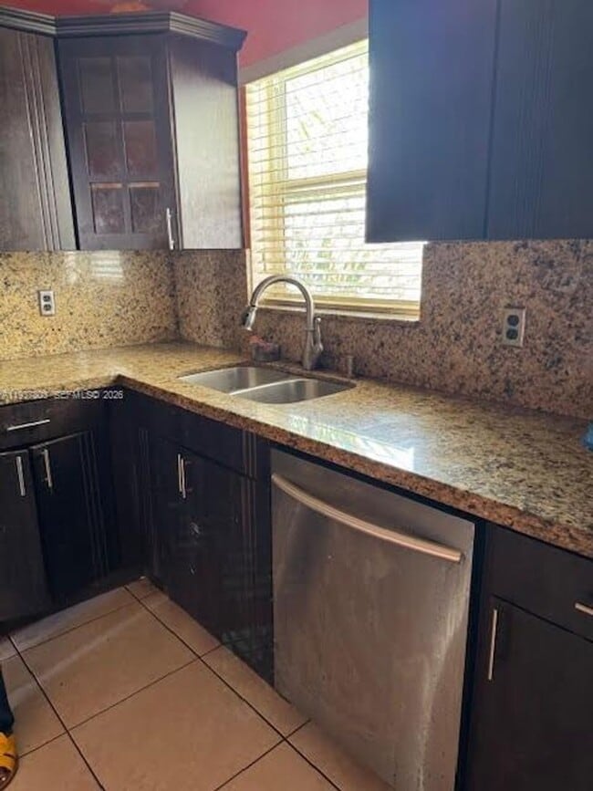 Photo - 1804 SW 95th Terrace House