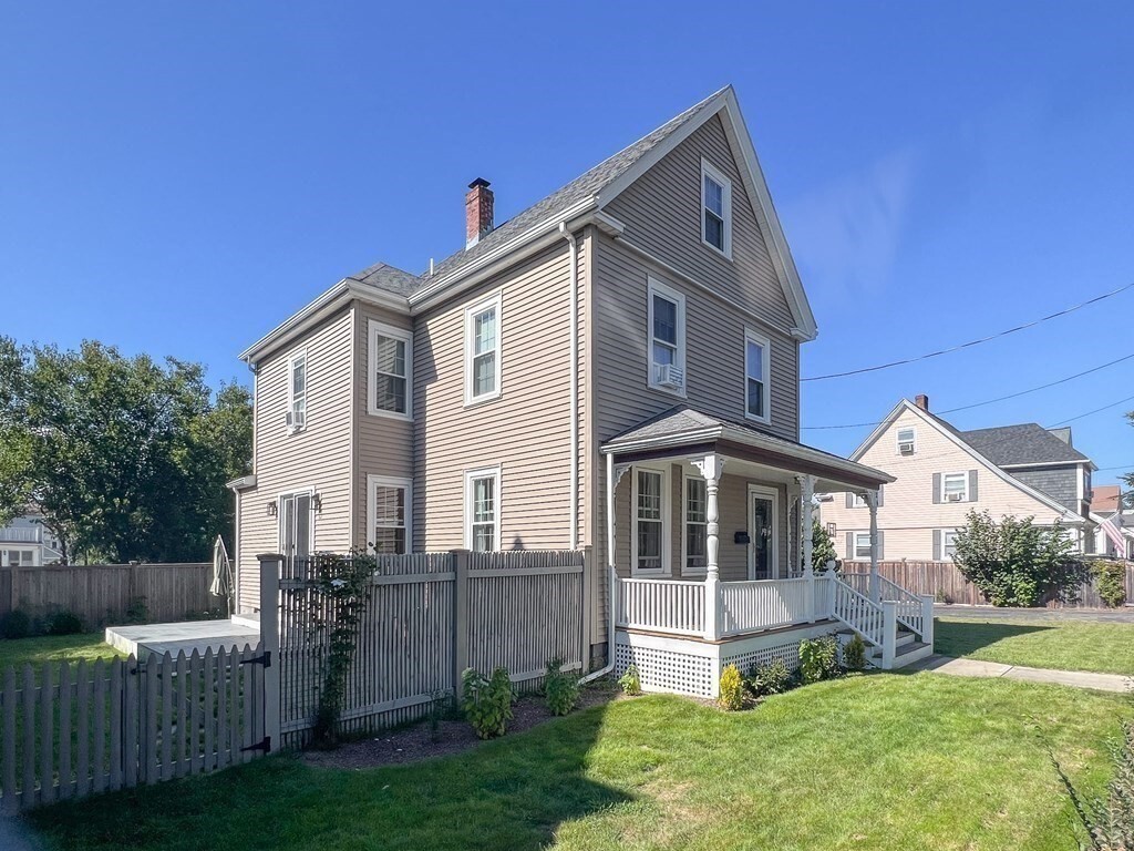 Primary Photo - 26 Hamilton St