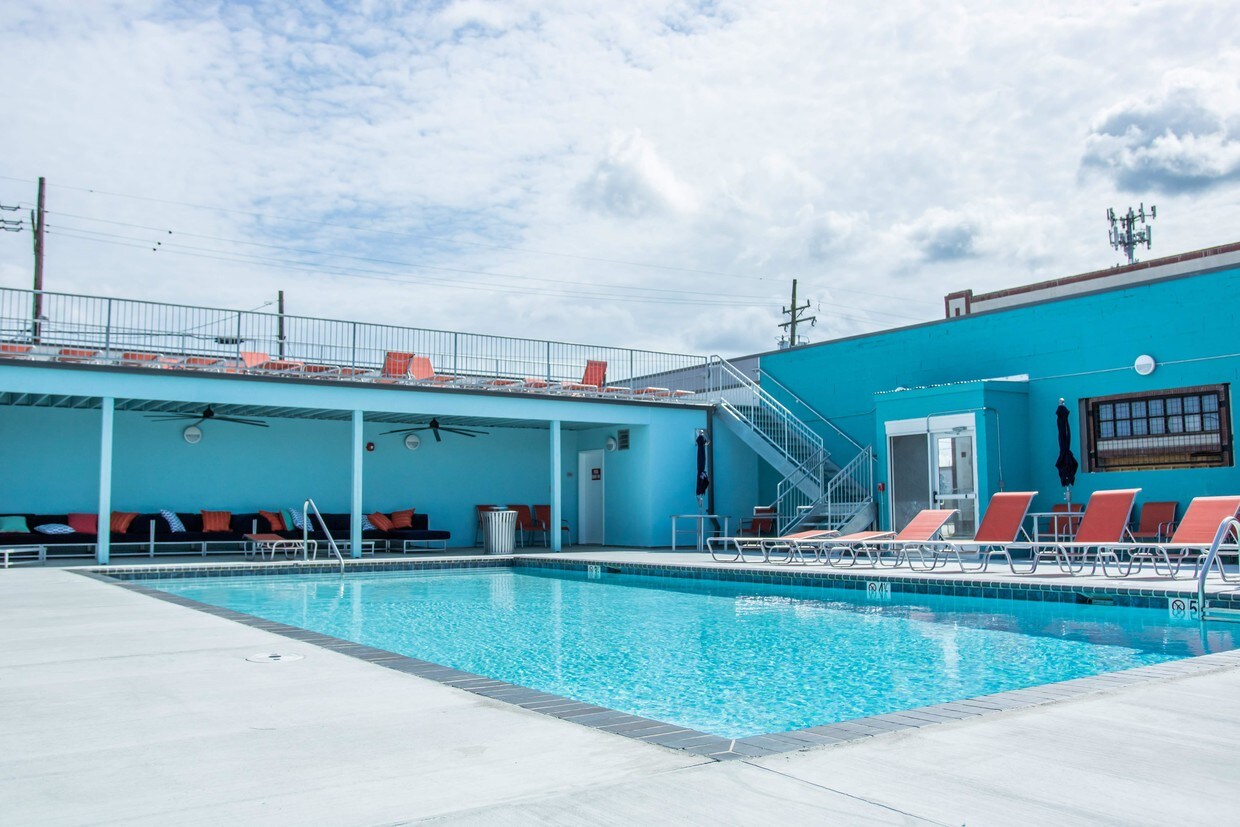 Chenman Lofts Apartments in Norfolk, VA