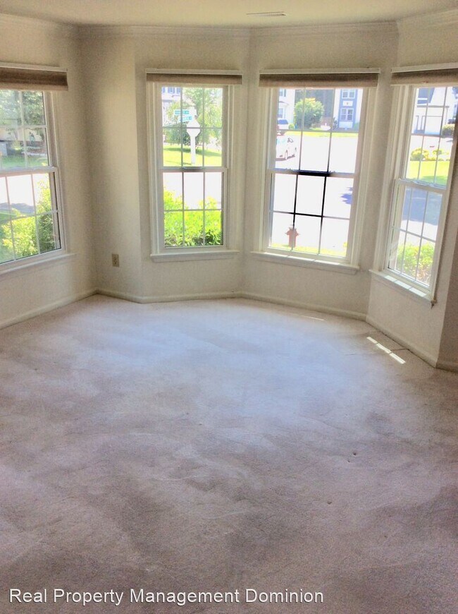 Foto del edificio - 4 br, 2.5 bath House - 811 Hamder Way