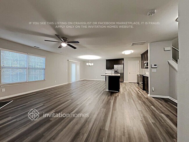 Foto del edificio - 6415 Maple Creek Ct