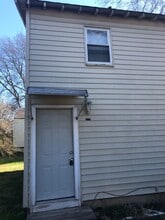 Building Photo - 220 Brown Pl
