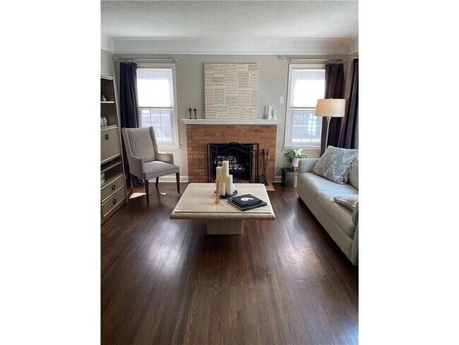 Foto del edificio - 5533 Logan Ave S