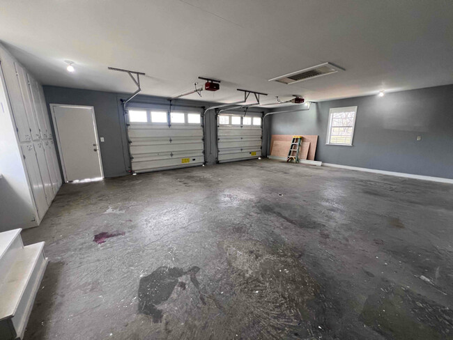 Building Photo - 8412 Whites Creek Pike