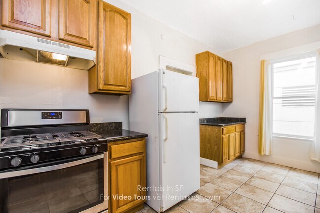 Building Photo - 224 Judah St