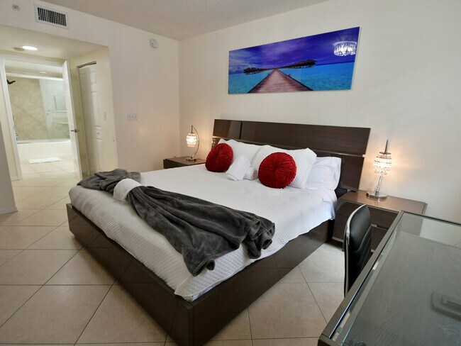 Foto del edificio - 2017 S Ocean Dr