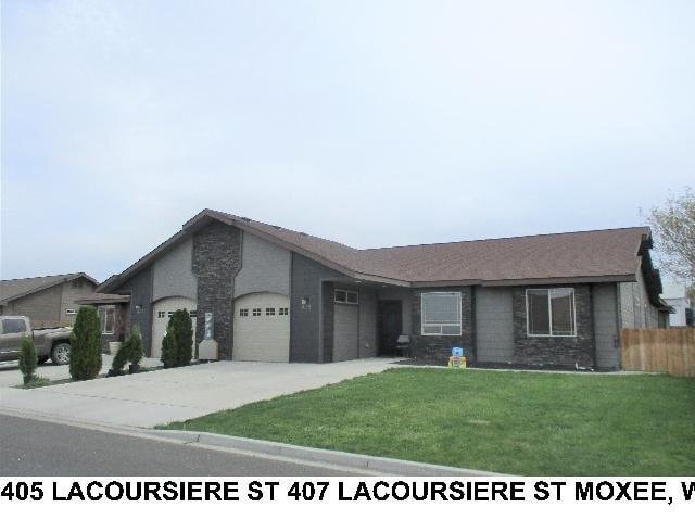 Building Photo - 405 LaCoursiere St