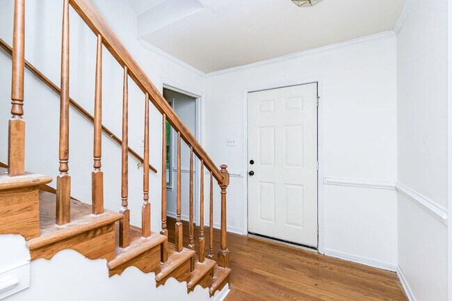 Foto del edificio - 720 Dove Path Ln