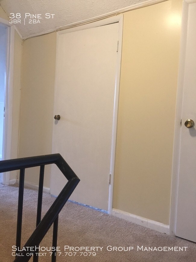 Building Photo - Lovely Three Bedroom Home in Willingboro!