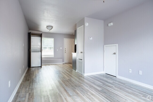 2HAB, 1BA - 998SF - Cedar Circle Residences