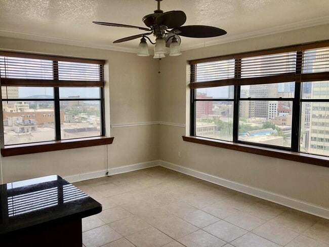 Foto del edificio - 311 W Ashley St