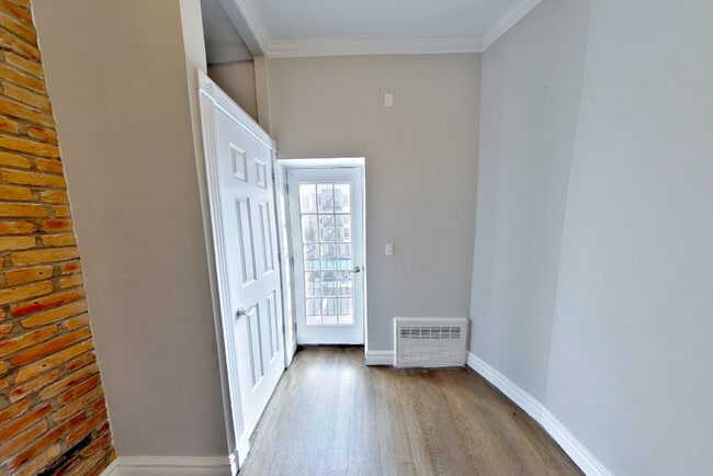 Building Photo - 1373 1st Ave.