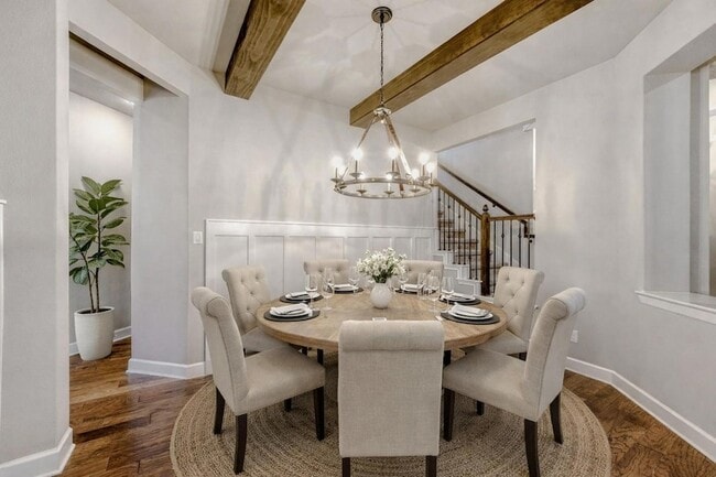 Foto del edificio - 112 Lockhart Lp