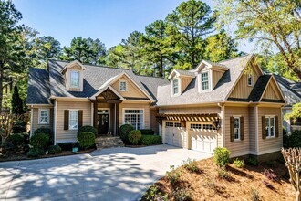 Building Photo - 107 Oakton N