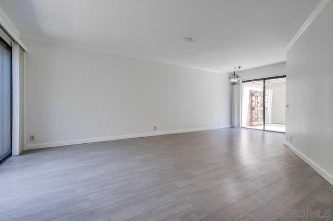 Building Photo - 3268 Via Marin