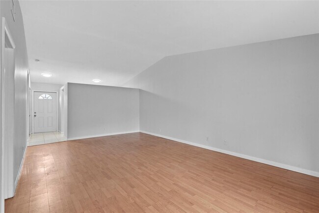 Foto del edificio - 4325 NW 5th Ave