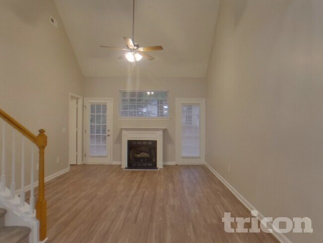 Foto del edificio - 12138 Goff House Ct