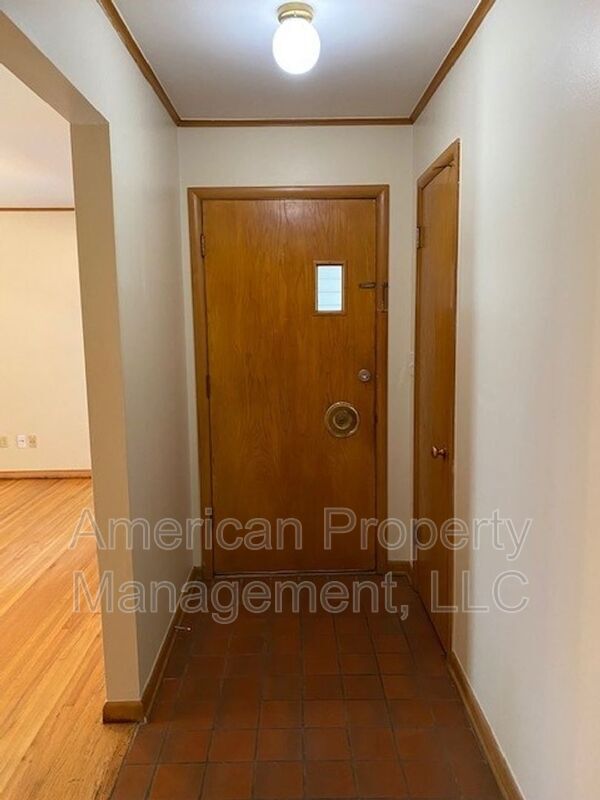 Building Photo - 5316 E 29th St