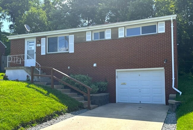 Building Photo - 416 Macbeth Dr