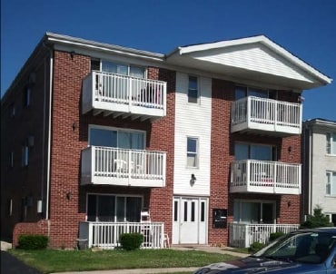 Primary Photo - 10321 S Lyman Ave