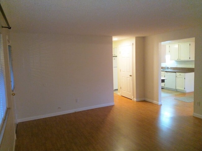 Building Photo - Charming updated 3 bed 1 bath ranch style home with double car garage and large fenced back yard.