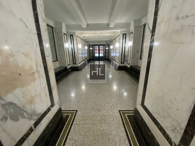 Building Photo - WEST 55 STREET