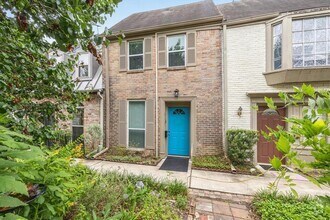 Building Photo - 5237 Arboles Dr