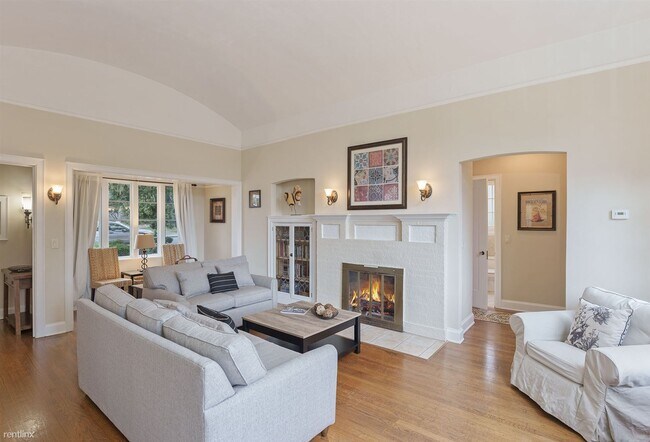 Foto del edificio - 4 br, 3 bath House - 3112 Lighthouse Sanct...