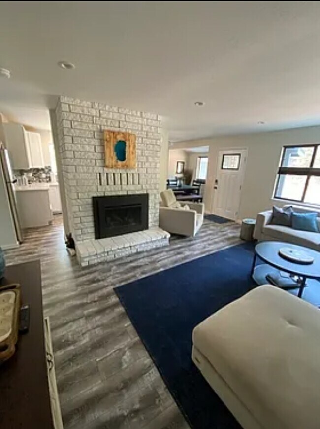 Foto del edificio - 1735 Arrowhead Ave