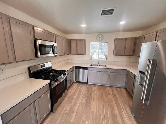 Foto del edificio - Dayton Home for Rent