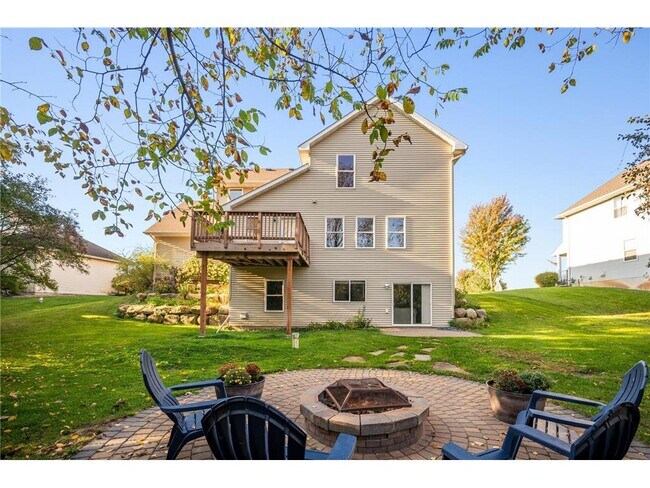 Foto del edificio - 13779 214th Ave NW