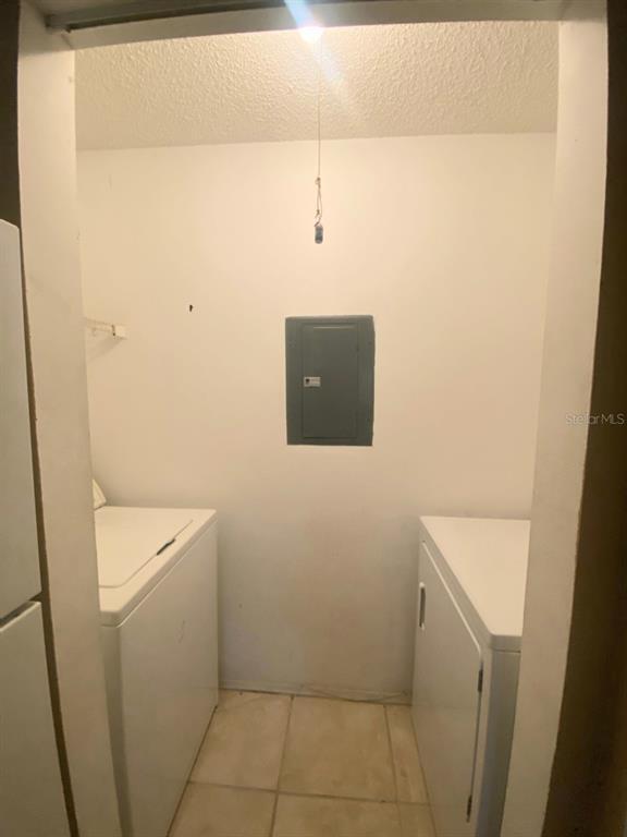 Foto del edificio - 10020 Strafford Oak Ct