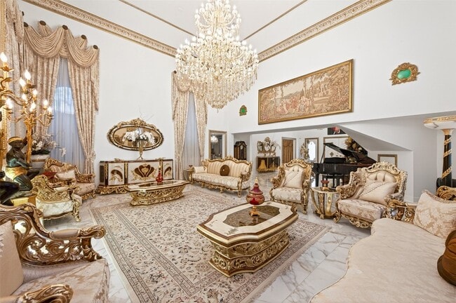 Building Photo - 24 Windermere Ln