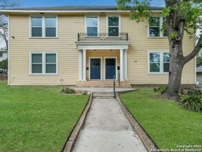 Building Photo - 107 Willim St