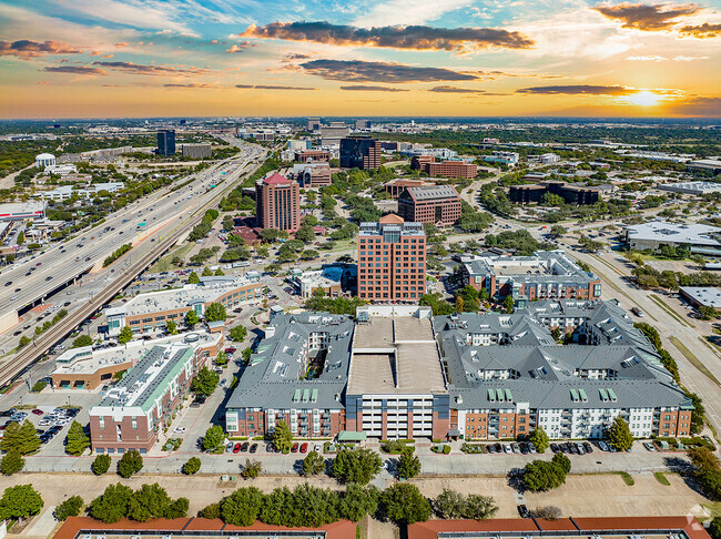 Building Photo - MAA Eastside