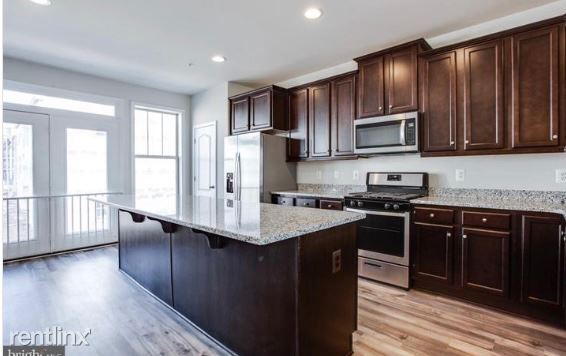 Building Photo - 5888 Bella Marie Wy