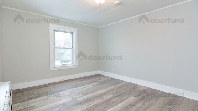 Foto del edificio - 11 Pleasant St