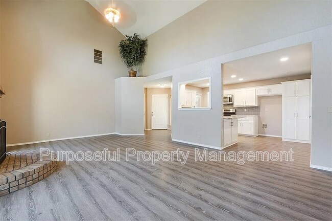 Foto del edificio - 2501 Patti Pl