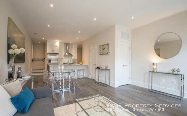 Foto del edificio - 526 Lamont St NW