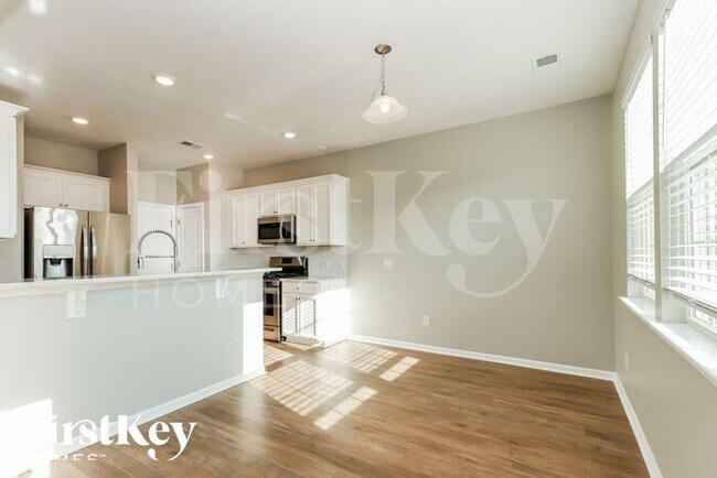 Foto del edificio - 189 Daniels Creek Cir