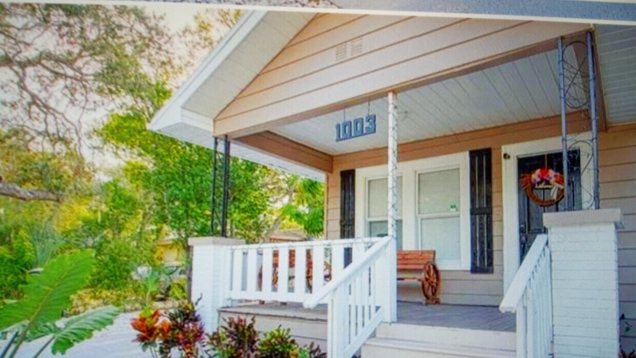 Foto principal - 1003 Jasmine Way