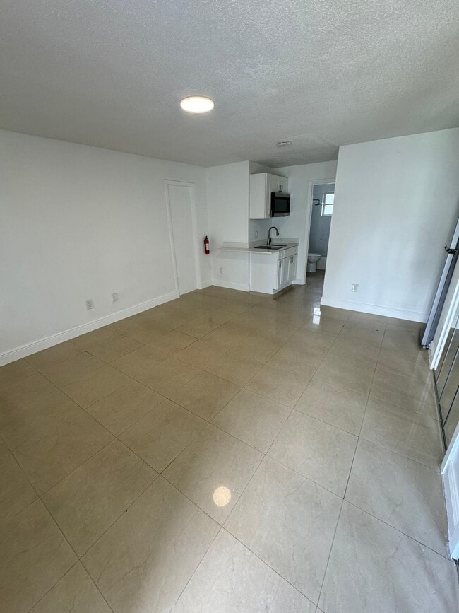 Foto del edificio - 512 SW 2nd St