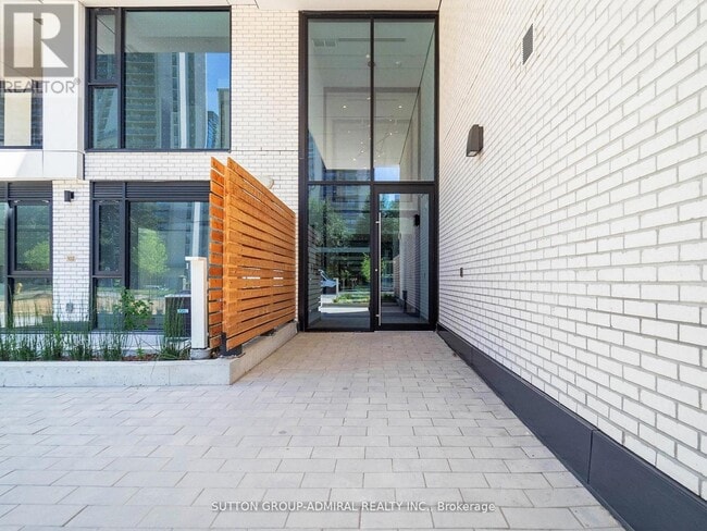 Building Photo - 200 Keewatin Ave