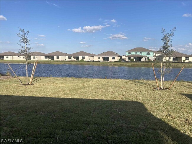 Building Photo - 14499 Cantabria Dr