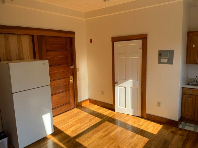Foto del edificio - 42 Harvard Ave