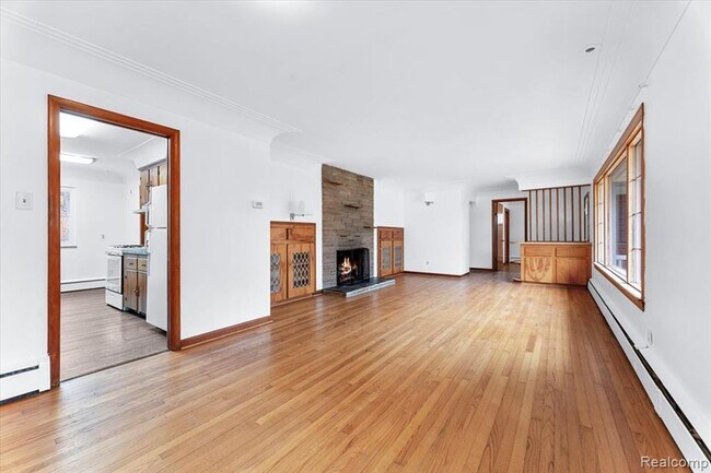 Foto del edificio - 9127 Lake Rd