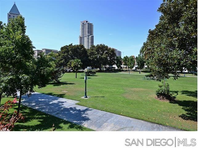 Foto del edificio - 750 State St